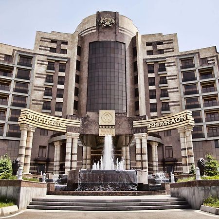 Multi Grand Pharaon Hotel Ptghni Dış mekan fotoğraf
