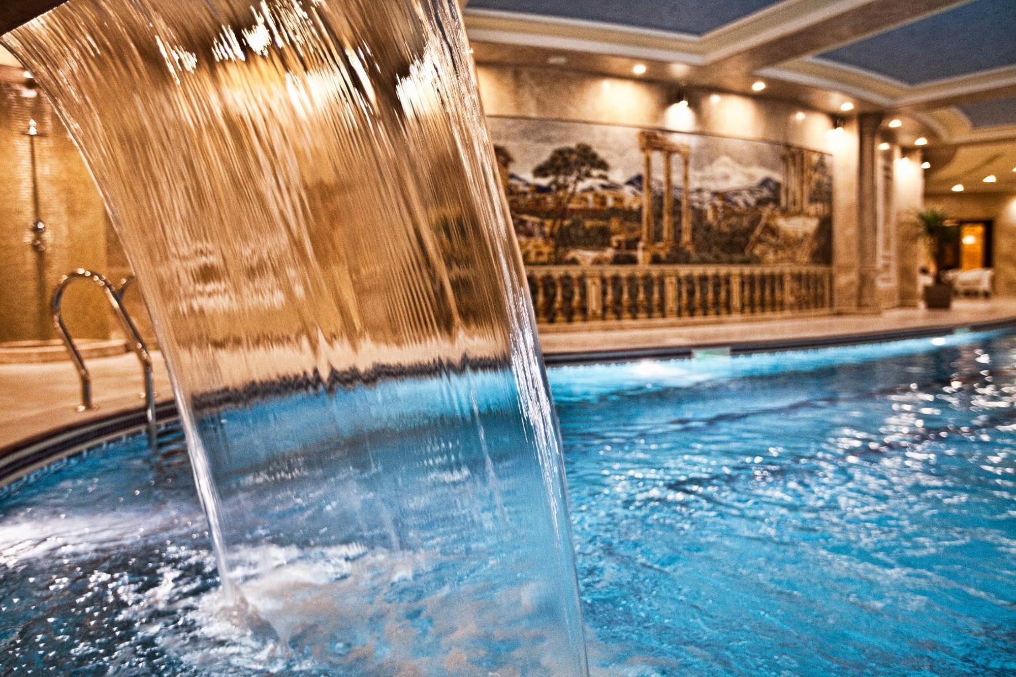 Multi Grand Pharaon Hotel Ptghni Dış mekan fotoğraf