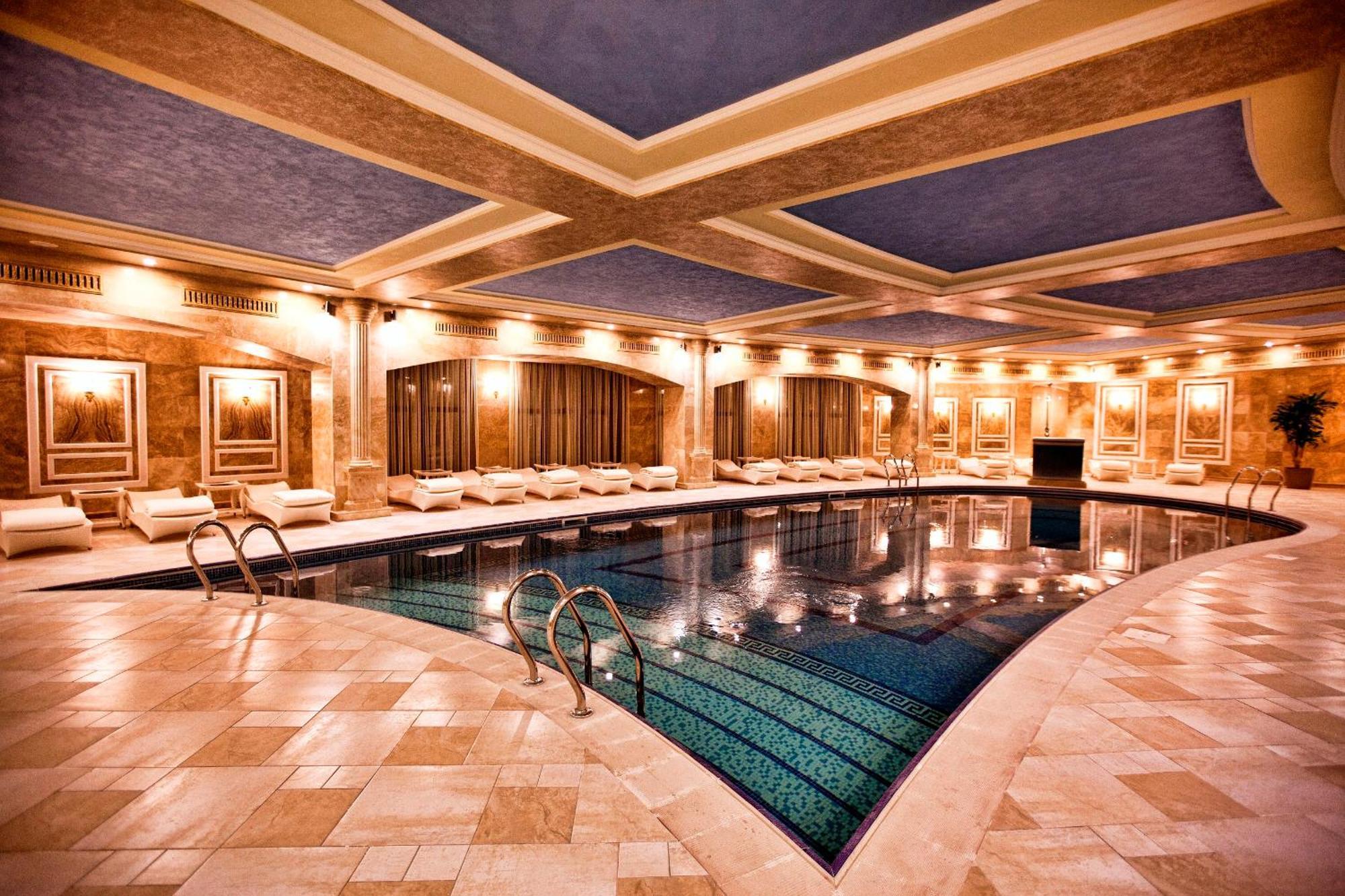 Multi Grand Pharaon Hotel Ptghni Dış mekan fotoğraf