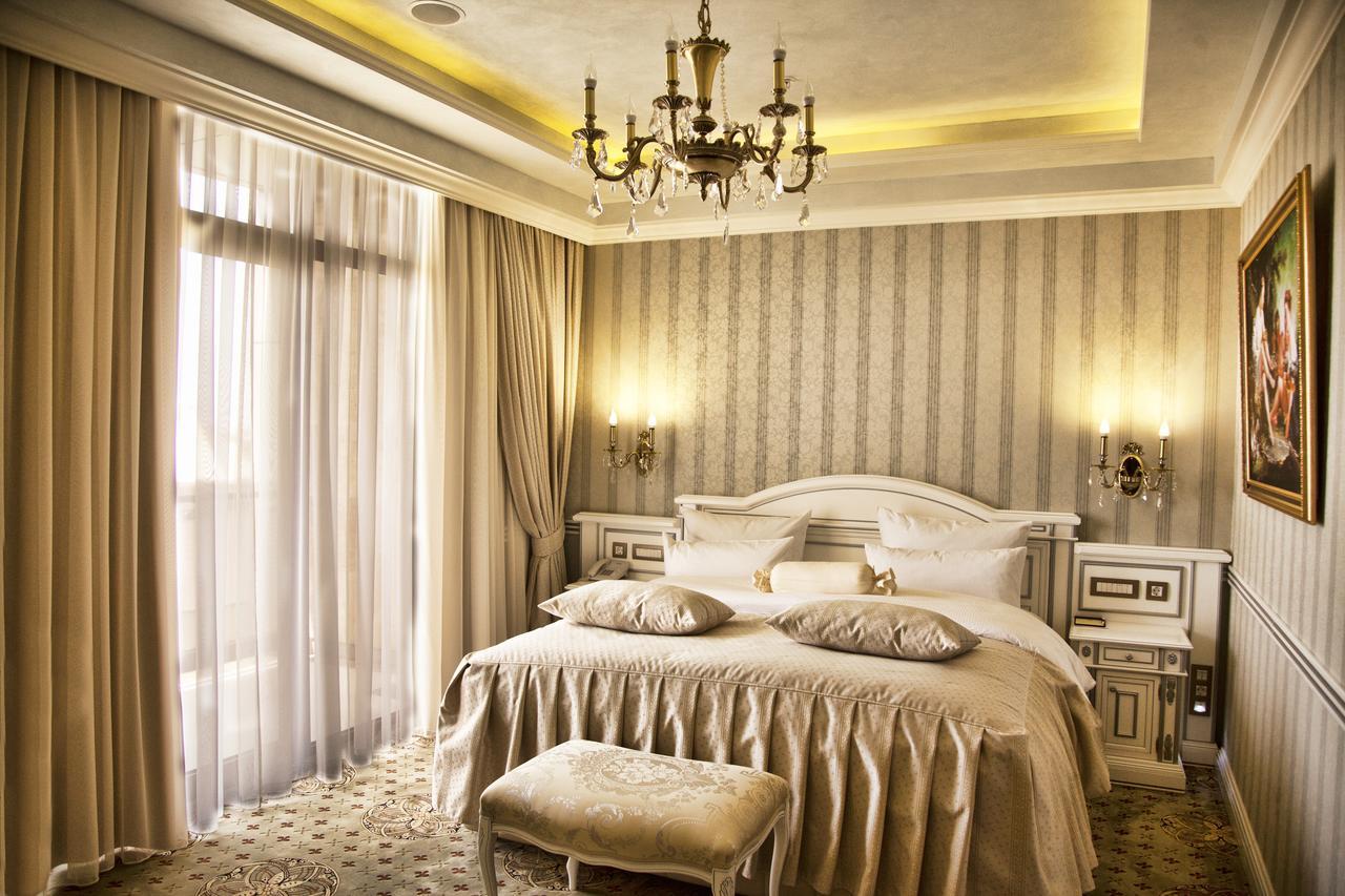 Multi Grand Pharaon Hotel Ptghni Dış mekan fotoğraf