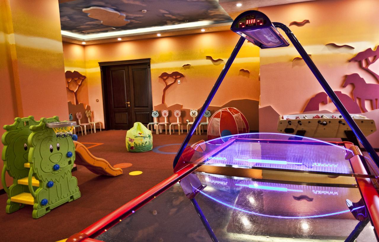 Multi Grand Pharaon Hotel Ptghni Dış mekan fotoğraf