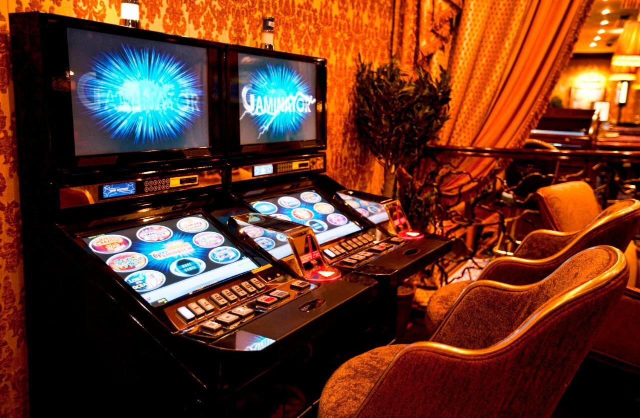 Multi Grand Pharaon Hotel Ptghni Dış mekan fotoğraf